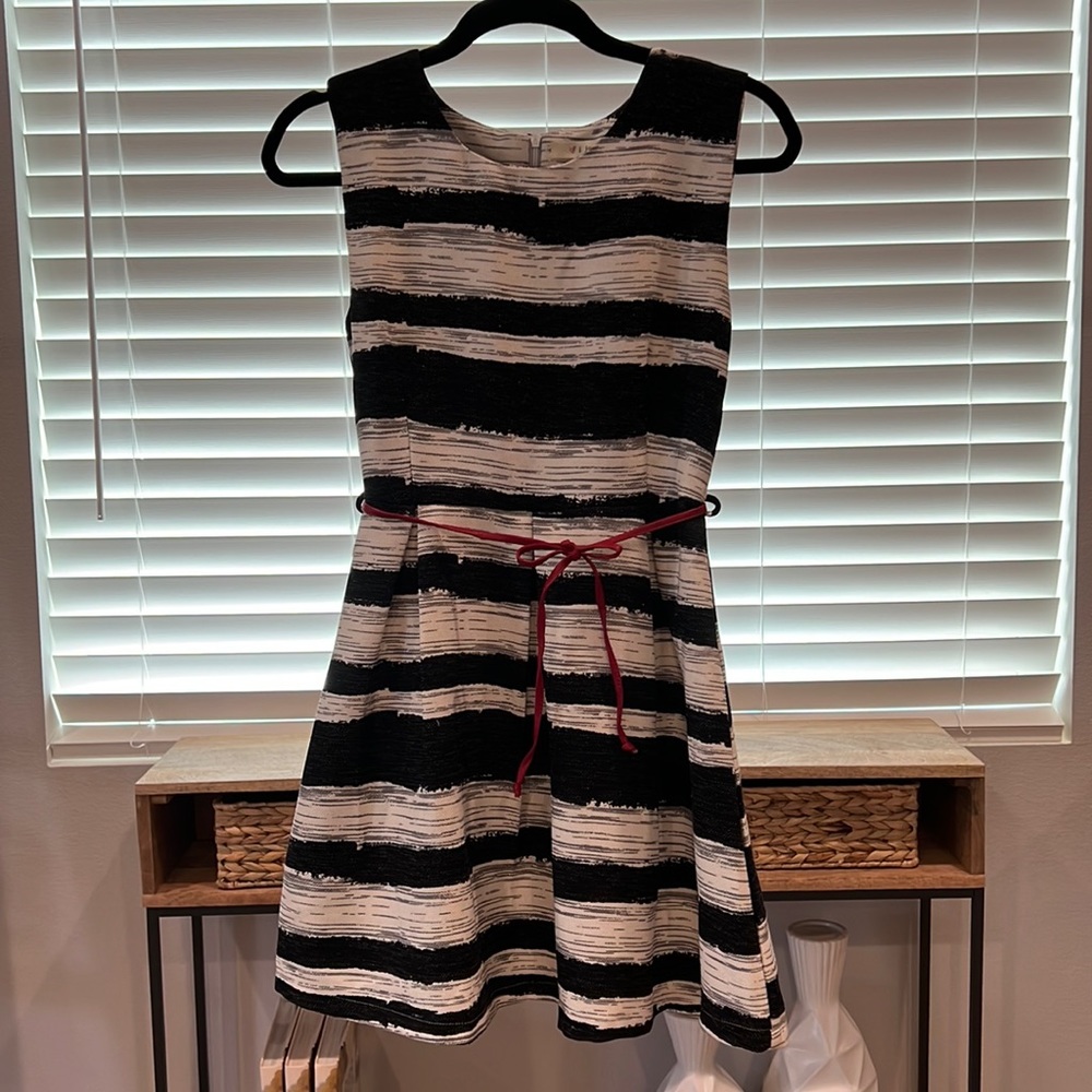 I Joah’s dress. Size S.
